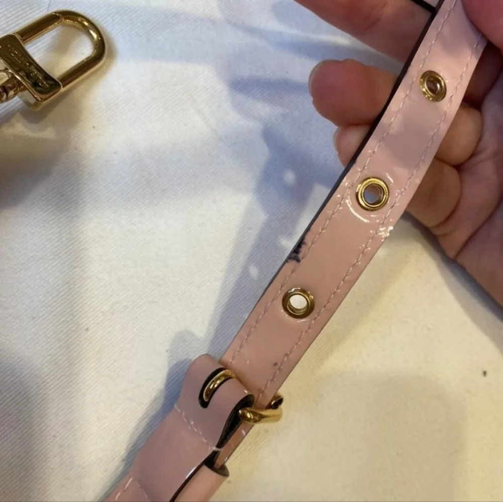 Prada Saffiano Tote - Picture 12 of 17